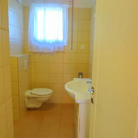 Studio In Siofok/balaton 38175 *